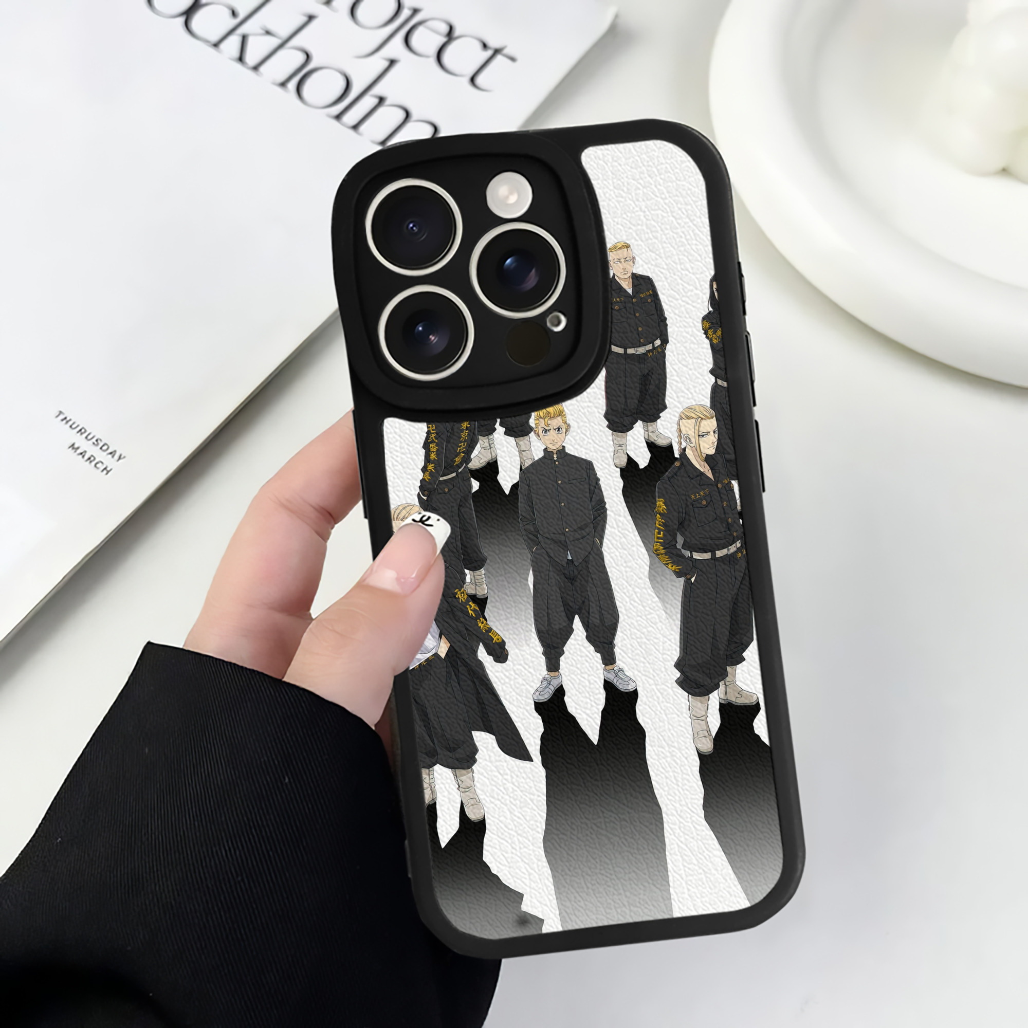 （画像用） 東京リベンジャーズ Tokyo Revengers 【iPhone 16シリーズ対応】シリコンスマホケース（レザー調） 材質：シリコン